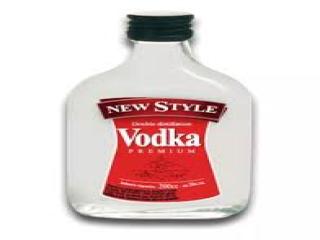 PETACA DE VODKA 